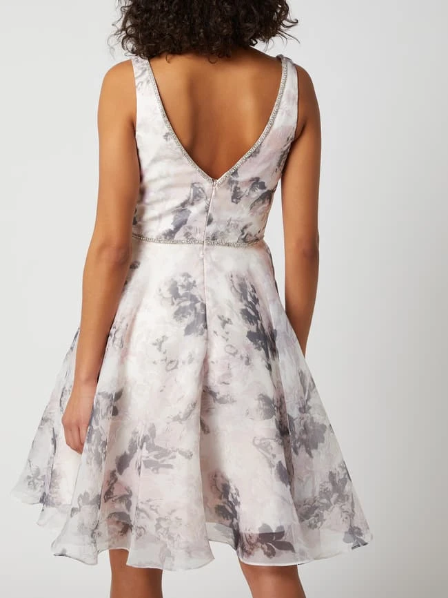 Luxuar Cocktailkleid Aus Chiffon - Rosé 7 Luxuar Cocktailkleid Aus Chiffon - Rosé – Bild 5