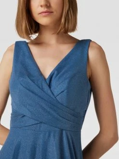 TROYDEN COLLECTION Abendkleid Mit V-Ausschnitt - Bleu -LAONA-shop 6ksk4jq4a4ol2h2h9grkqlie6l3kija7al956j2eakqk6hppagrjchi69t7j8ca875al4ci88kol0ka4ako66d1l60qjidb360ojad9k60pjie9h68q3gcb26op38ohh6hi62e0