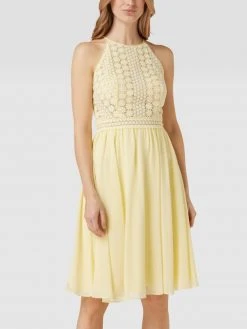 Luxuar Knielanges Cocktailkleid Mit Floraler Spitze - Gelb -LAONA-shop 6ss58l9n6l332l9o8583ckhn7163chij85752c2684skehi1al2j4iam71ak2e9oakq4cga989akklia6go6ce1iccp66d1k6hi38chk71h3aob1ckp64chocgojadpo74omcc0