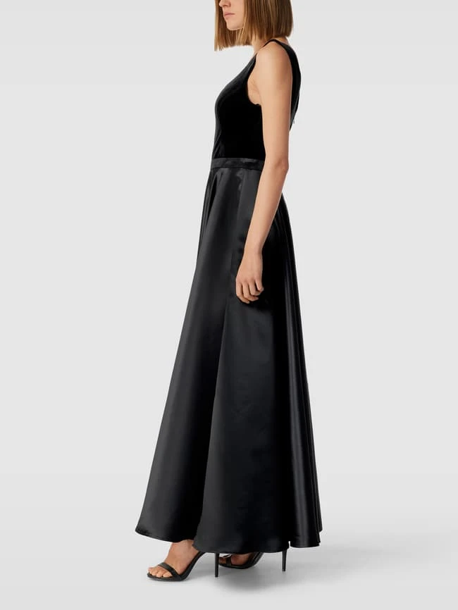 Paradi Abendkleid Mit V-Ausschnitt - Schwarz 6 Paradi Abendkleid Mit V-Ausschnitt - Schwarz – Bild 4