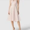 V.M. Cocktailkleid Mit Herz-Ausschnitt - Rosé -LAONA-shop 8t856gqk9gr4qiqc7523cdaj89244iaf8h2j2hag6l4jica461842hqc6l8l8eak8t4j6dqh857kalho74o64dj16li30d1n74pj6ohk75ij4o9k6lij0cb560rjedj364r6cog