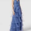 TROYDEN COLLECTION Abendkleid Im Stufen-Look - Bleu 2 TROYDEN COLLECTION Abendkleid Im Stufen-Look - Bleu -LAONA-shop 9515aiad8h2kskifap9ksc9p9l4kucig71b36ihm8l532iim68okmkakad1koiic717jilia6tal4hi18h3j4ob660om8o9i6ksj2ohk74o34ohl6cp3gc1g69i6acho6ti3ge0
