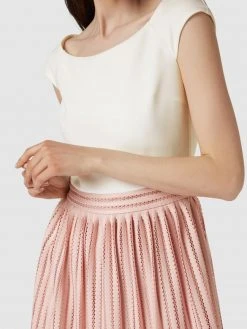 Swing Cocktailkleid In Minilänge Mit U-Boot-Ausschnitt - Rosé 9 Swing Cocktailkleid In Minilänge Mit U-Boot-Ausschnitt - Rosé -LAONA-shop 9gr4mk1ma13k6i9m8cqkskam657l6cicah14qiak617k6li494qkqgpo6935ch2g6crkgki774okod26993m2p9k60p3cc1hckrmae1k70o6ae9j75i3echo60s6aphl6spj0oo