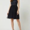 Jake*s Cocktail Cocktailkleid Aus Tüll Mit Pailletten - Marineblau Meliert -LAONA-shop 9op54c2aap1kmkpi6h5k8i2769450k9l6sr4gg9h9l8keiag70skujad90pjidia8d74kjiga994qdi4ad3m6pho6tij8dpj61gj0c1kcoom2ob4chij2eb464q6coj36phmad0
