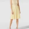 Luxuar Knielanges Cocktailkleid Mit Floraler Spitze - Gelb -LAONA-shop agp4kh226sp52h9o8or4ij2ja57l4d9g895kacqd6ork6la19h4lahqk9la4uhaja98l4jida1akok9l8l3jcdhj6oqmadj560o3ep9k6spjeo9l6gq6cd9n71gj6ohj6crj2e8